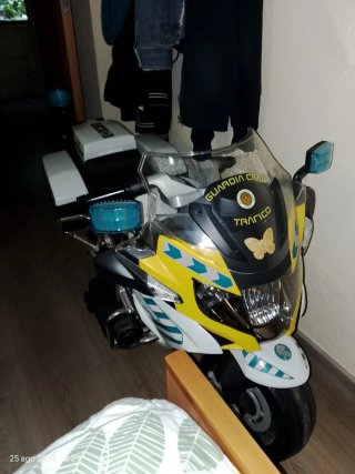 Moto Batería Guardia Civil BMW