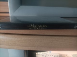 PELÍCULA DÉ TERROR LA MATANZA DE TEXAS ( 2004)