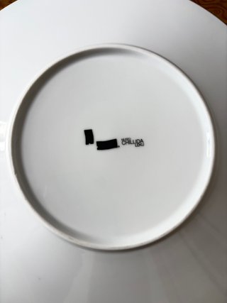 Vajilla Chillida Leku Edición Limitada Museo 18pc