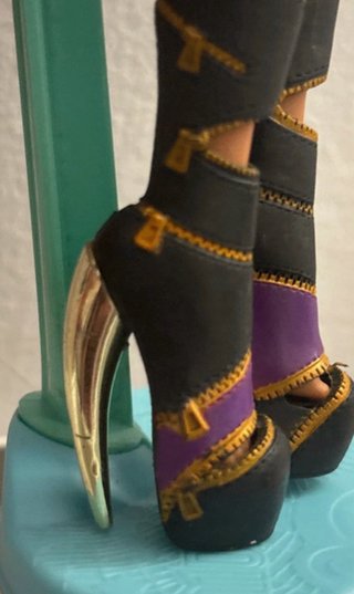 Monster High Clawdeen Ropa Original