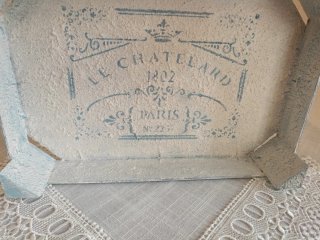 Vassoio shabby chic decorato Le Chatelard