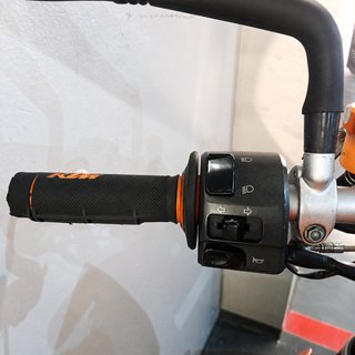 KTM 990 Super Duke Naranja/Negra