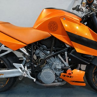 KTM 990 Super Duke Naranja/Negra