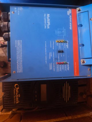 Inversor/Cargador Victron Energy MultiPlus 24/3000