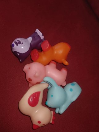Caja apilable de animales para niños