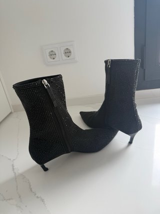 Botas Zara pretas com brilho tamanho 41