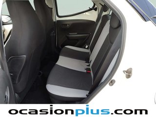 Toyota Aygo 1.0 70 x-play 51 kW (69 CV)