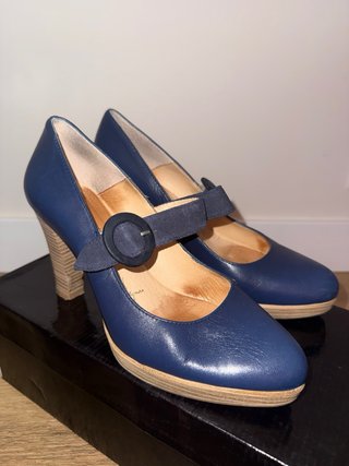 Zapatos tacón azules Patricia Miller Talla 38