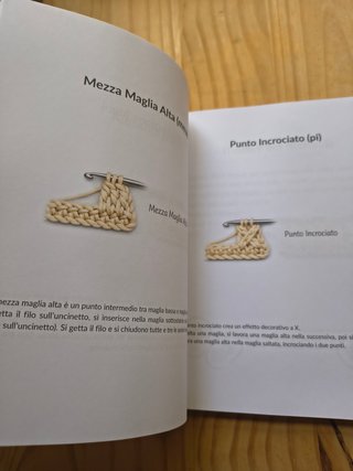 Libro Scarpine Baby all'Uncinetto