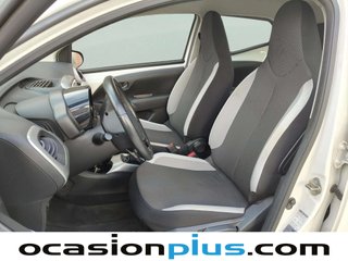 Toyota Aygo 1.0 70 x-play 51 kW (69 CV)