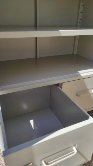Armario Ikea IDÅSEN gris/blanco metal