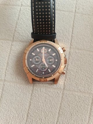 Reloj GUESS dorado/negro - Piezas Originales