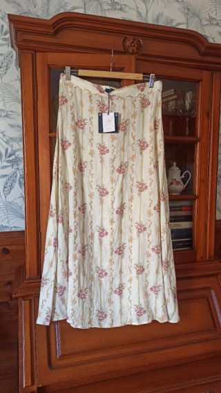 Falda Lloyd's Lino con etiqueta  T. 42
