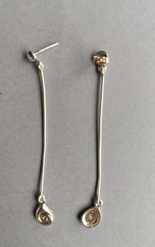 Pendientes largos de plata