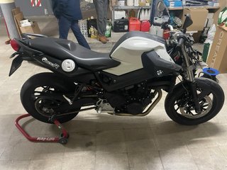 BMW F800R
