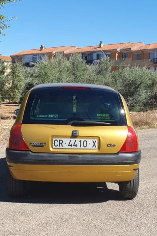 Renault Clio 2000