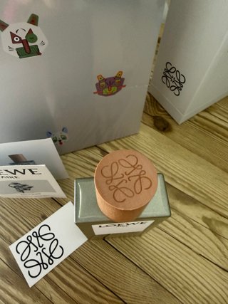 Eau de toilette Loewe Aire 100 ml y crema