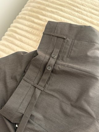 Falda midi Zara verde oliva