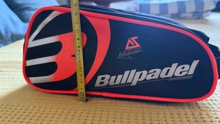 Neceser Bullpadel Negro y Naranja