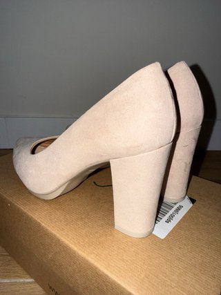 Zapatos tacón ante rosa palo marca Chamby Talla 37