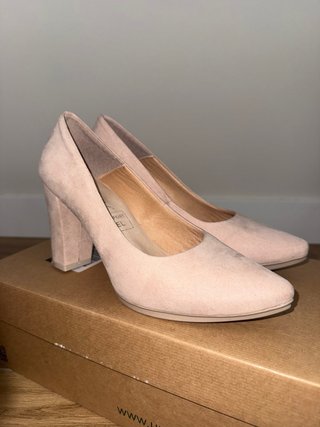 Zapatos tacón ante rosa palo marca Chamby Talla 37