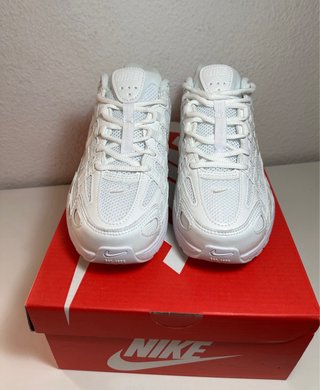 Nike P6000 talla 38 blancas