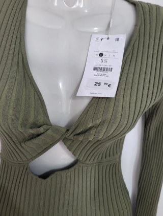 Vestido Bershka verde militar