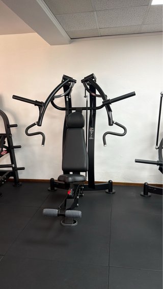 Máquina de gimnasio Panatta