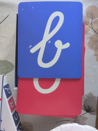 Veinte actividades Montessori con letras rugosas