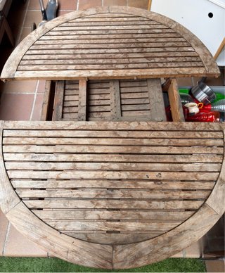 Mesa de jardín extensible de madera
