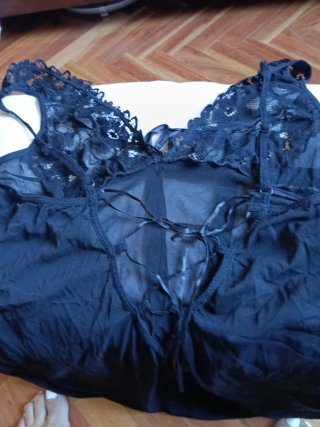 Camisón elegante encaje y lazada seda