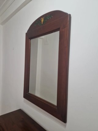 Mueble de entrada con espejo