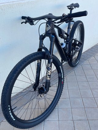 Megamo Track Doble Suspensión nueva