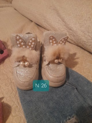 Zapatos niña negros charol lazo talla 26