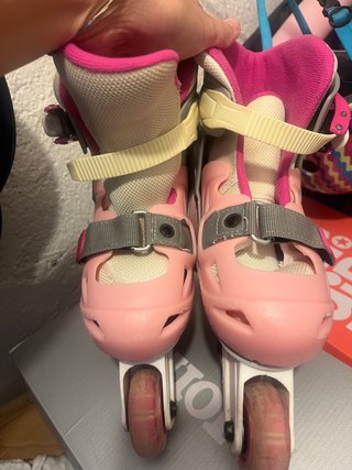 Patines ajustables rosas talla 32-36
