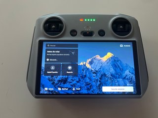 Dron DJI Mini 3 Pro con maleta de transporte