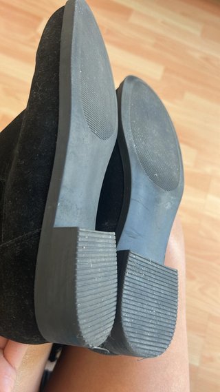 Botas altas de gamuza negras