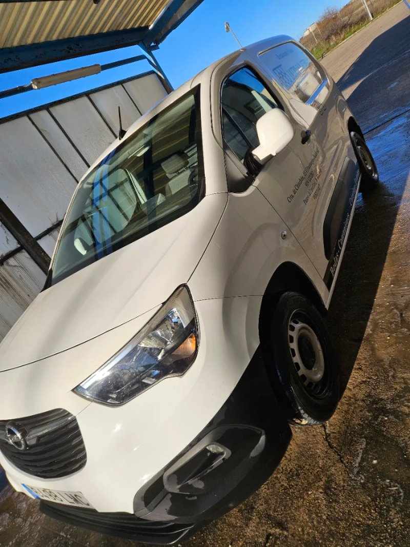Opel Combo 2020, foto 2
