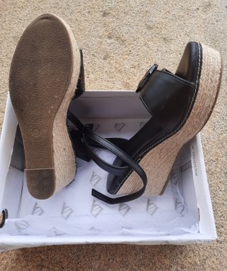 Sandalias cuña Don Algodón Negras T40
