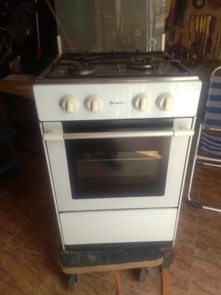 Cocina de gas con horno
