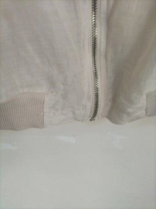 Cazadora Algo Bonito poliéster y lino beige