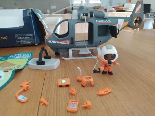 Helicóptero de rescate Pin y Pon