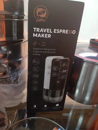 Cafetera Espresso Portátil Negra