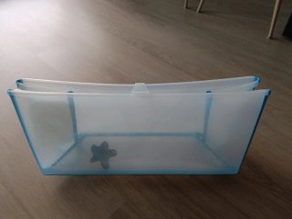 Bañera bebé Stokke con adaptador