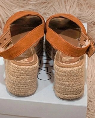 Sandalias