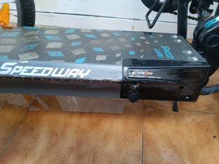 Patinete smartGyro para puesta a punto