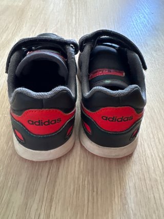 Zapatillas Adidas Niño Talla 29