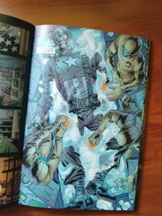 COMICS THE ULTIMATES
