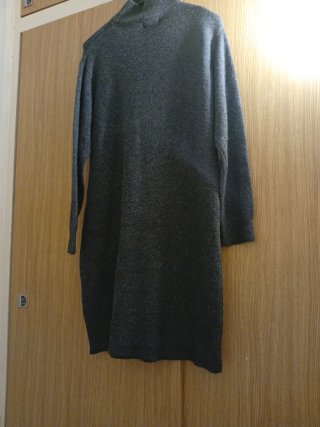 Vestido de lana gris