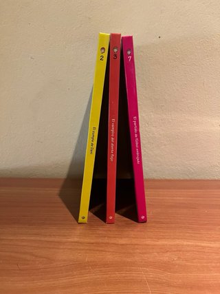 3 libros de Kika Superbruja y Dani